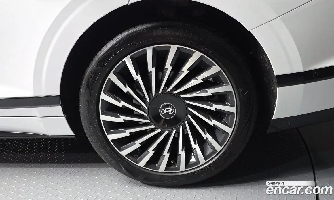 Hyundai Grandeur 2024 2.5 автомат (гидро), фото 7 Hyundai Grandeur 2024 2.5 автомат (гидро), фото 7