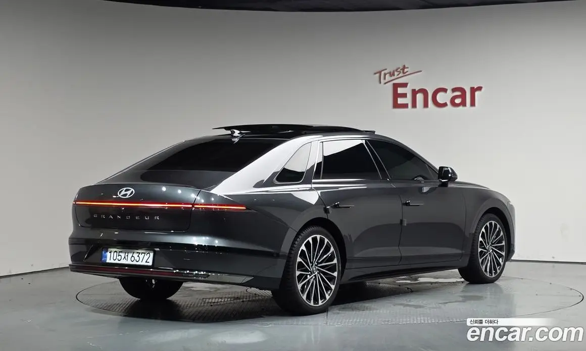 Hyundai Grandeur 2025 1.6 автомат (гидро), фото 1 Hyundai Grandeur 2025 1.6 автомат (гидро), фото 1