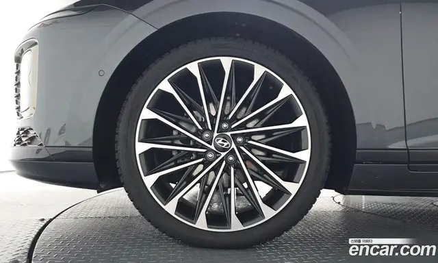 Hyundai Grandeur 2025 1.6 автомат (гидро), миниатюра 4 Hyundai Grandeur 2025 1.6 автомат (гидро), миниатюра 4