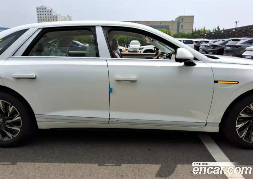 Hyundai Grandeur 2026 2.5 автомат (гидро), фото 12 Hyundai Grandeur 2026 2.5 автомат (гидро), фото 12