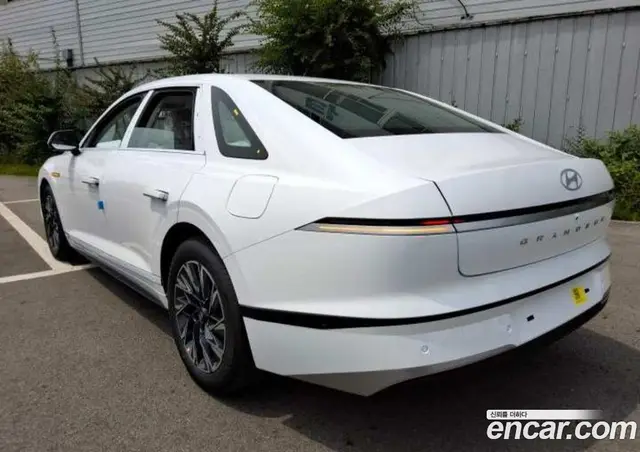 Hyundai Grandeur 2026 2.5 автомат (гидро), миниатюра 10 Hyundai Grandeur 2026 2.5 автомат (гидро), миниатюра 10