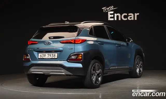 Hyundai Kona 2018 1.6 автомат (гидро), миниатюра 2