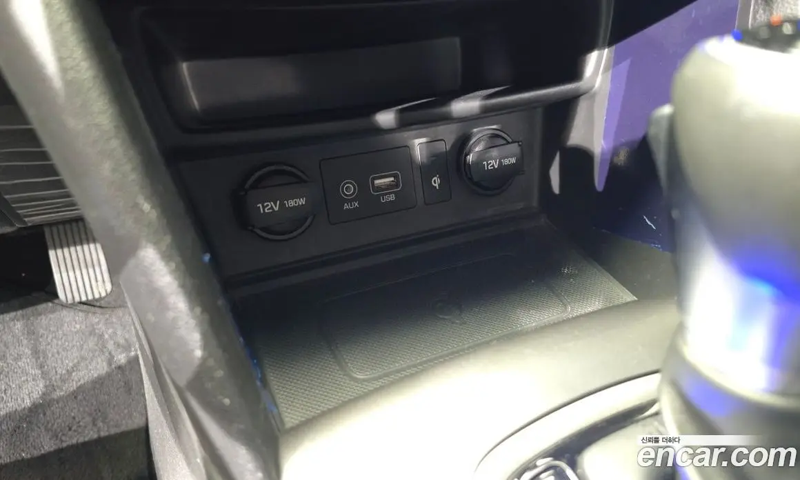 Hyundai Kona 2018 1.6 автомат (гидро), фото 27