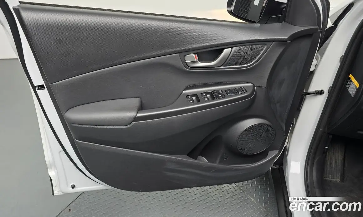 Hyundai Kona 2020 1.6 автомат (гидро), фото 13 Hyundai Kona 2020 1.6 автомат (гидро), фото 13