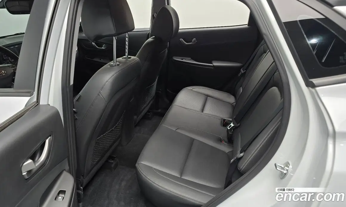 Hyundai Kona 2020 1.6 автомат (гидро), фото 15 Hyundai Kona 2020 1.6 автомат (гидро), фото 15