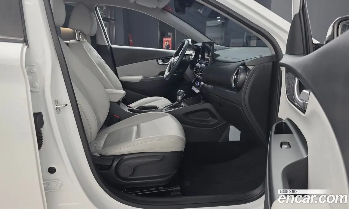 Hyundai Kona 2022 1.6 автомат (гидро), фото 17 Hyundai Kona 2022 1.6 автомат (гидро), фото 17