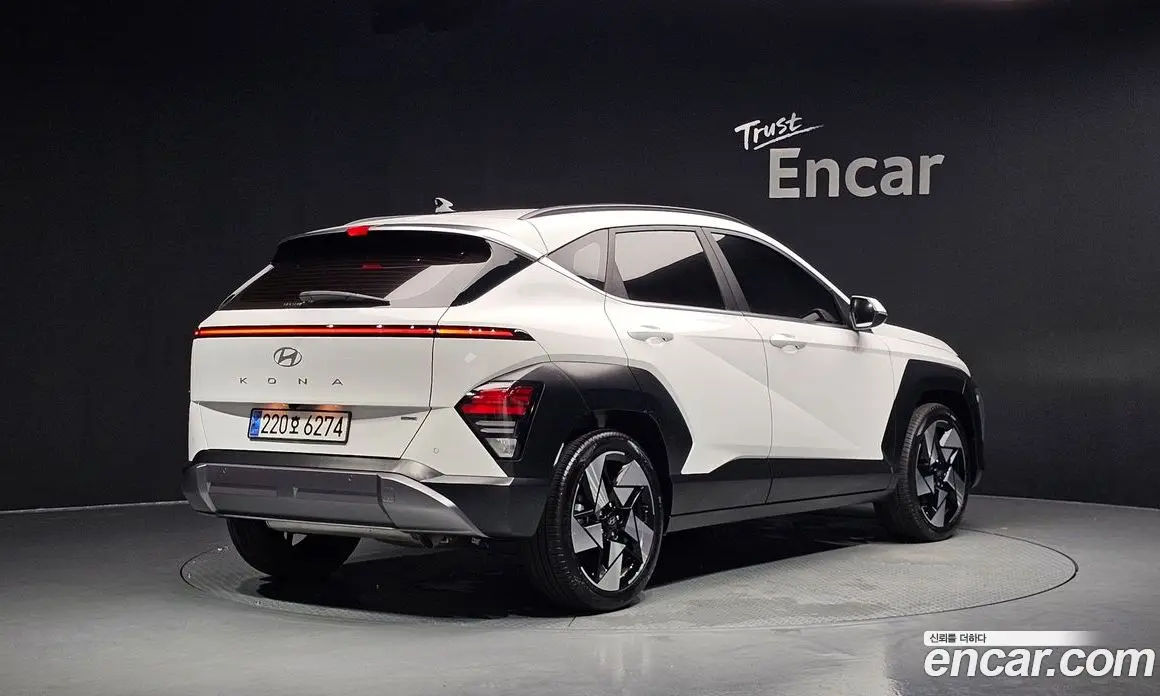 Hyundai Kona 2023 1.6 автомат (гидро), фото 2 Hyundai Kona 2023 1.6 автомат (гидро), фото 2