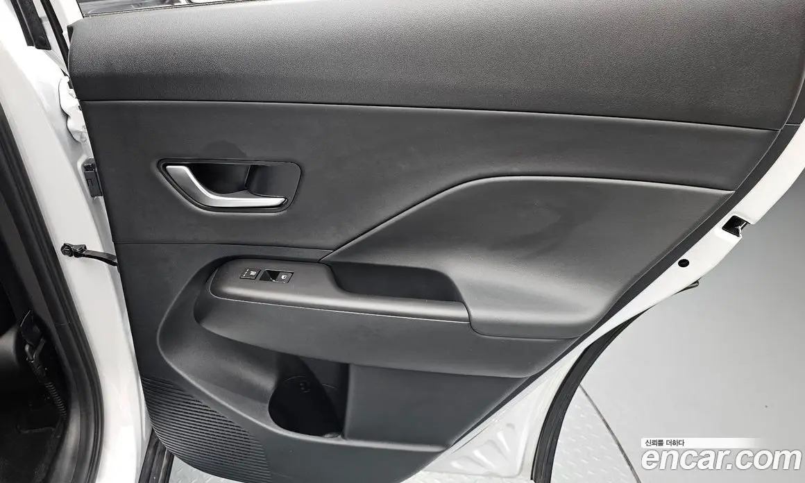 Hyundai Kona 2023 1.6 автомат (гидро), фото 15 Hyundai Kona 2023 1.6 автомат (гидро), фото 15