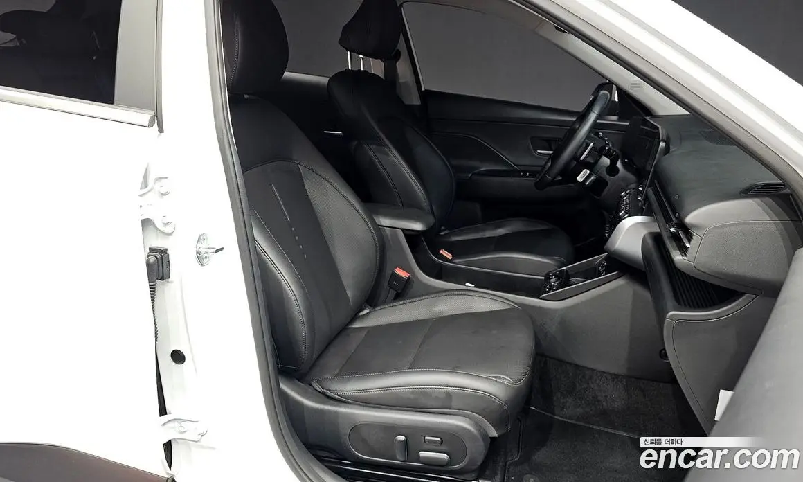 Hyundai Kona 2023 1.6 автомат (гидро), фото 17 Hyundai Kona 2023 1.6 автомат (гидро), фото 17