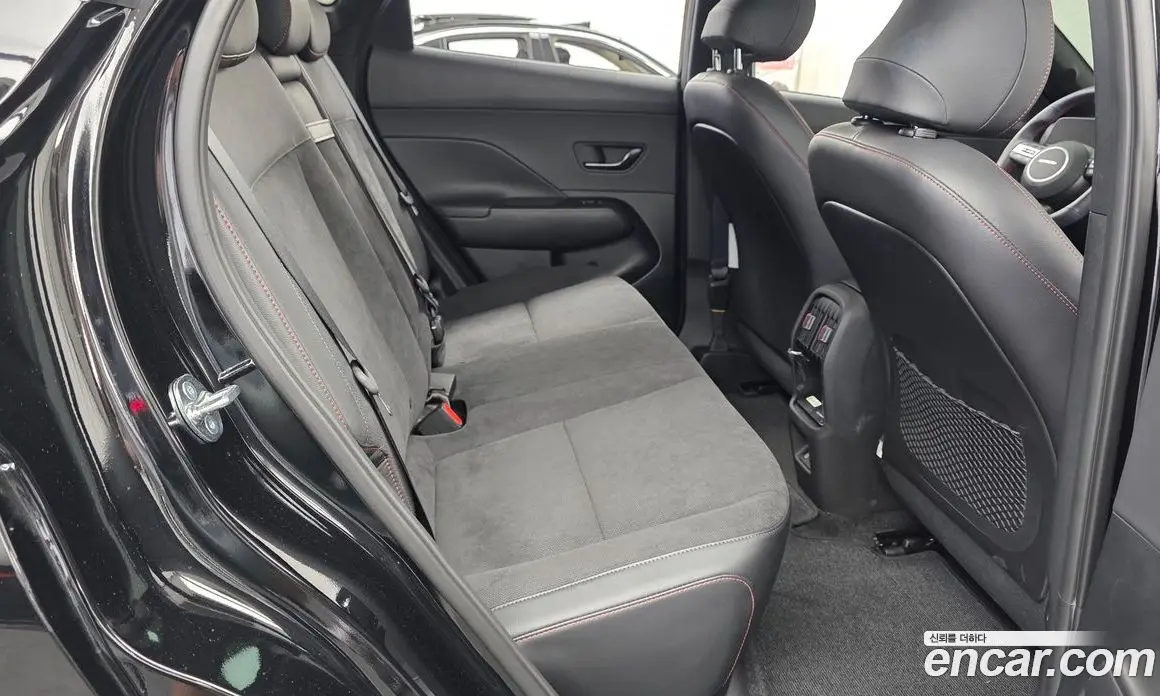 Hyundai Kona 2026 0.2 автомат (гидро), фото 17 Hyundai Kona 2026 0.2 автомат (гидро), фото 17