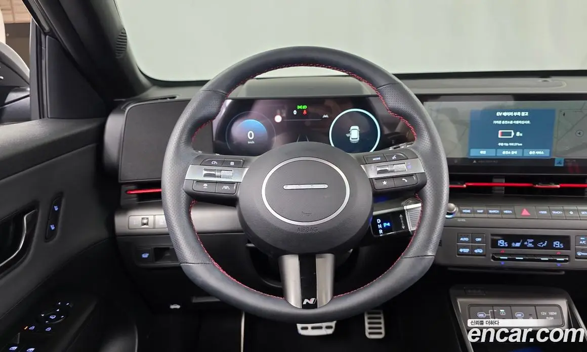 Hyundai Kona 2026 0.2 автомат (гидро), фото 18 Hyundai Kona 2026 0.2 автомат (гидро), фото 18