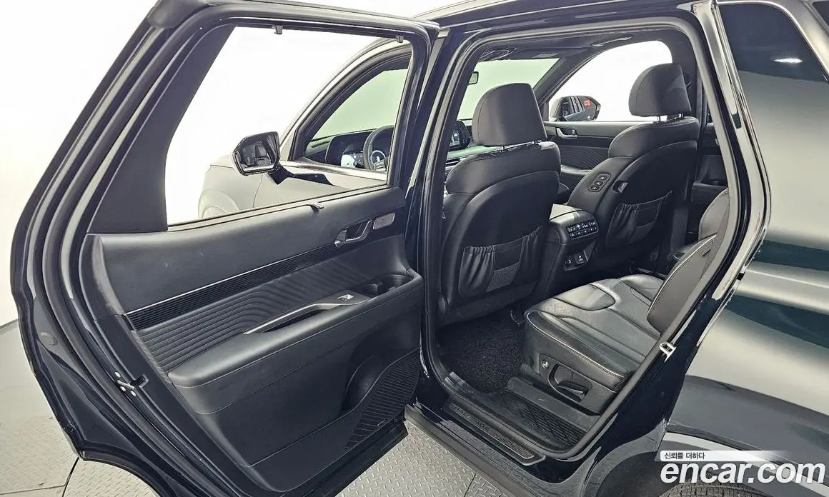 Hyundai Palisade 2023 3.8 автомат (гидро), фото 27
