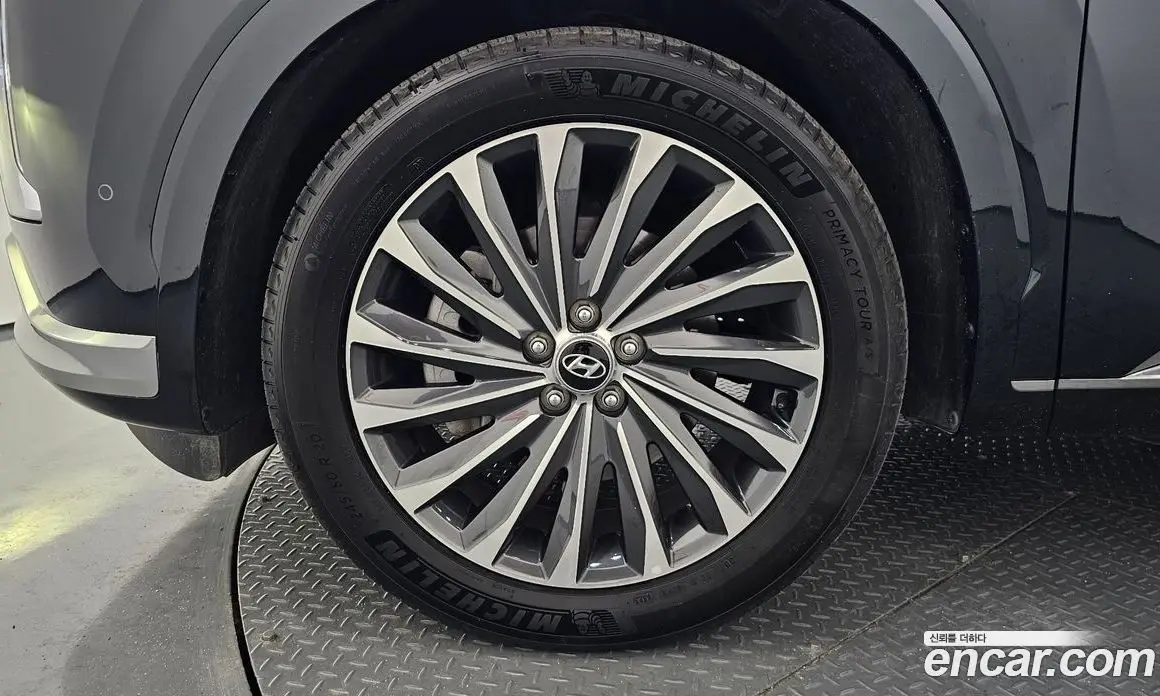 Hyundai Palisade 2023 3.8 автомат (гидро), фото 5