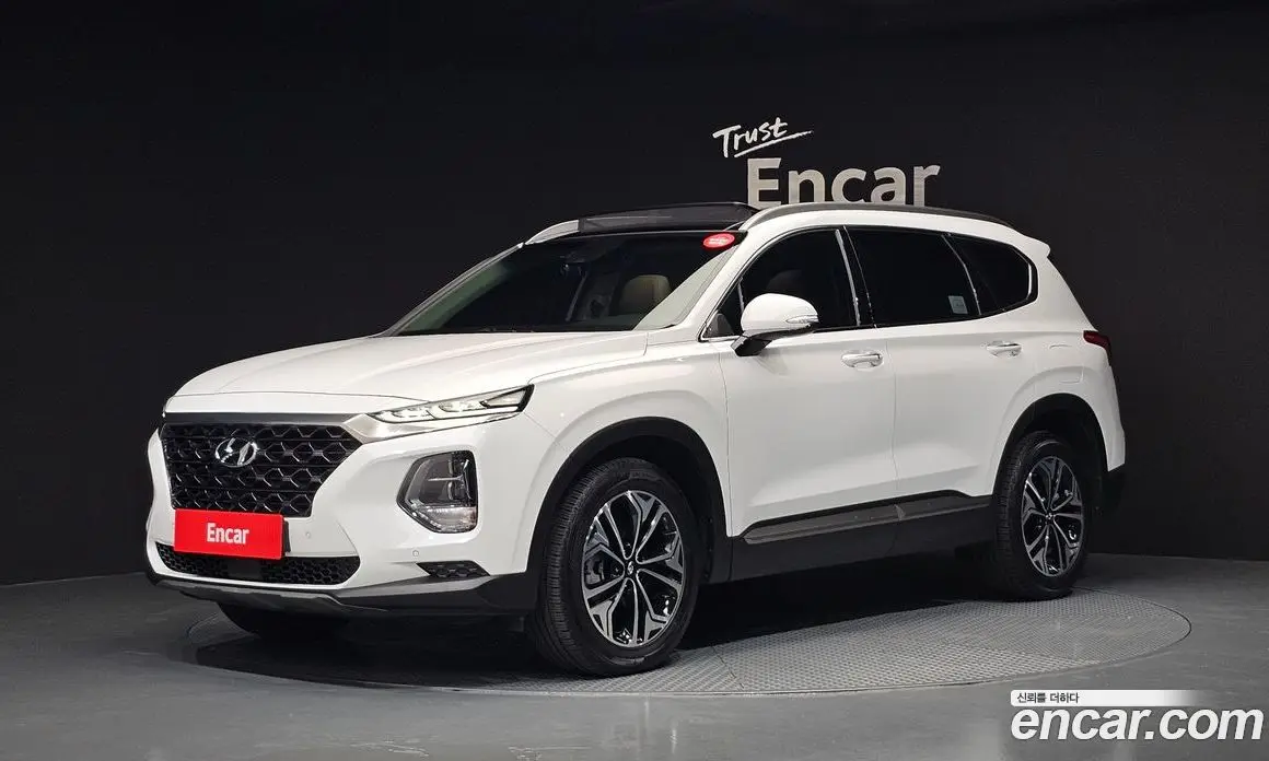 Hyundai Santa Fe 2018 2.0 автомат (гидро), фото 1 Hyundai Santa Fe 2018 2.0 автомат (гидро), фото 1