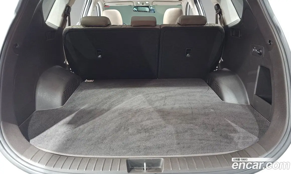 Hyundai Santa Fe 2018 2.0 автомат (гидро), фото 25 Hyundai Santa Fe 2018 2.0 автомат (гидро), фото 25
