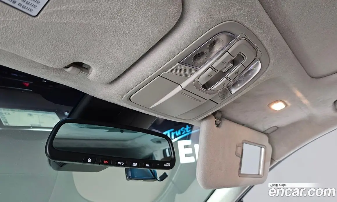 Hyundai Santa Fe 2018 2.0 автомат (гидро), фото 28 Hyundai Santa Fe 2018 2.0 автомат (гидро), фото 28