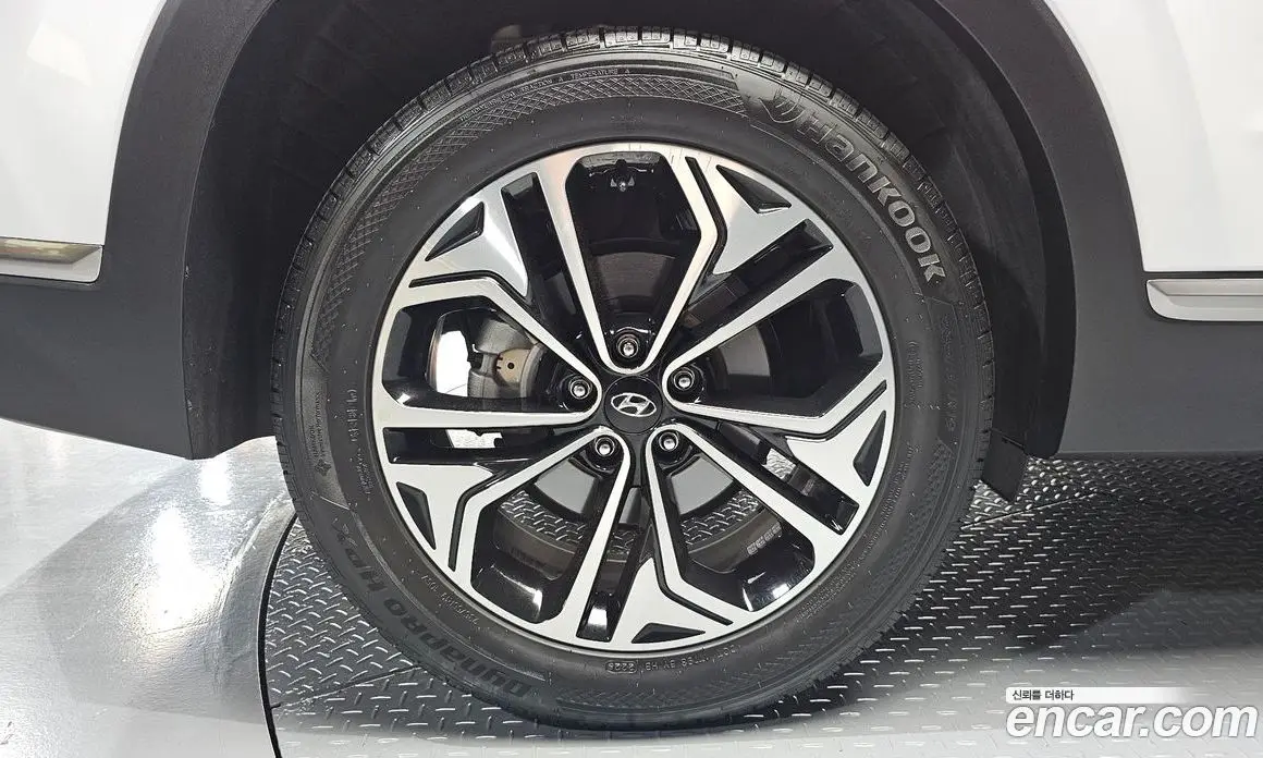 Hyundai Santa Fe 2018 2.0 автомат (гидро), фото 7 Hyundai Santa Fe 2018 2.0 автомат (гидро), фото 7