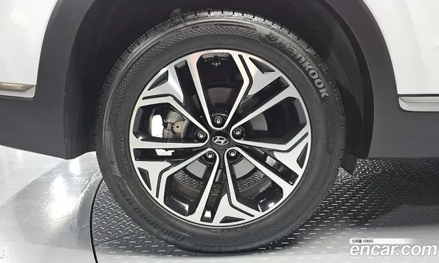 Hyundai Santa Fe 2018 2.0 автомат (гидро), миниатюра 7 Hyundai Santa Fe 2018 2.0 автомат (гидро), миниатюра 7