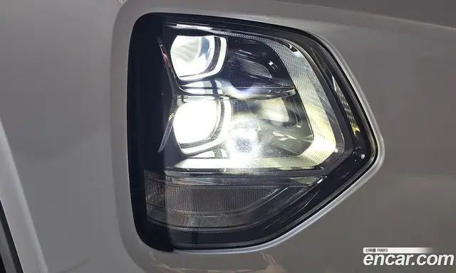 Hyundai Santa Fe 2018 2.0 автомат (гидро), миниатюра 8 Hyundai Santa Fe 2018 2.0 автомат (гидро), миниатюра 8