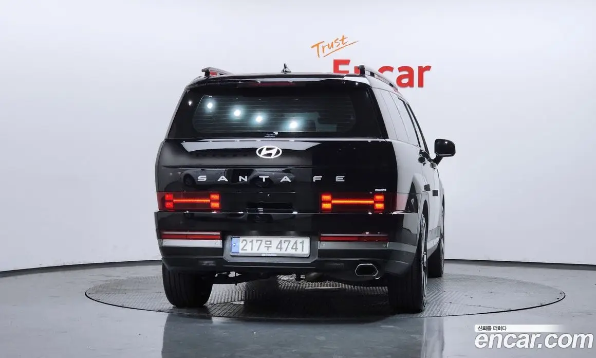 Hyundai Santa Fe 2023 2.5 автомат (гидро), фото 4 Hyundai Santa Fe 2023 2.5 автомат (гидро), фото 4