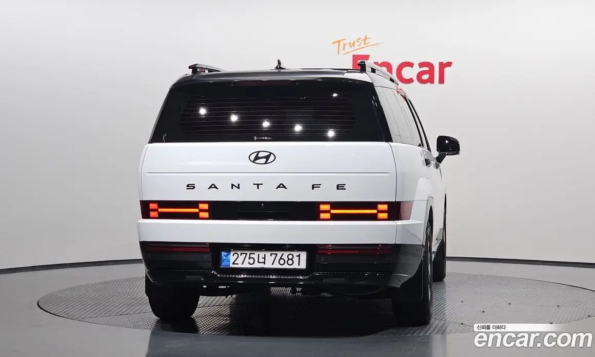 Hyundai Santa Fe 2024 1.6 автомат (гидро), фото 4
