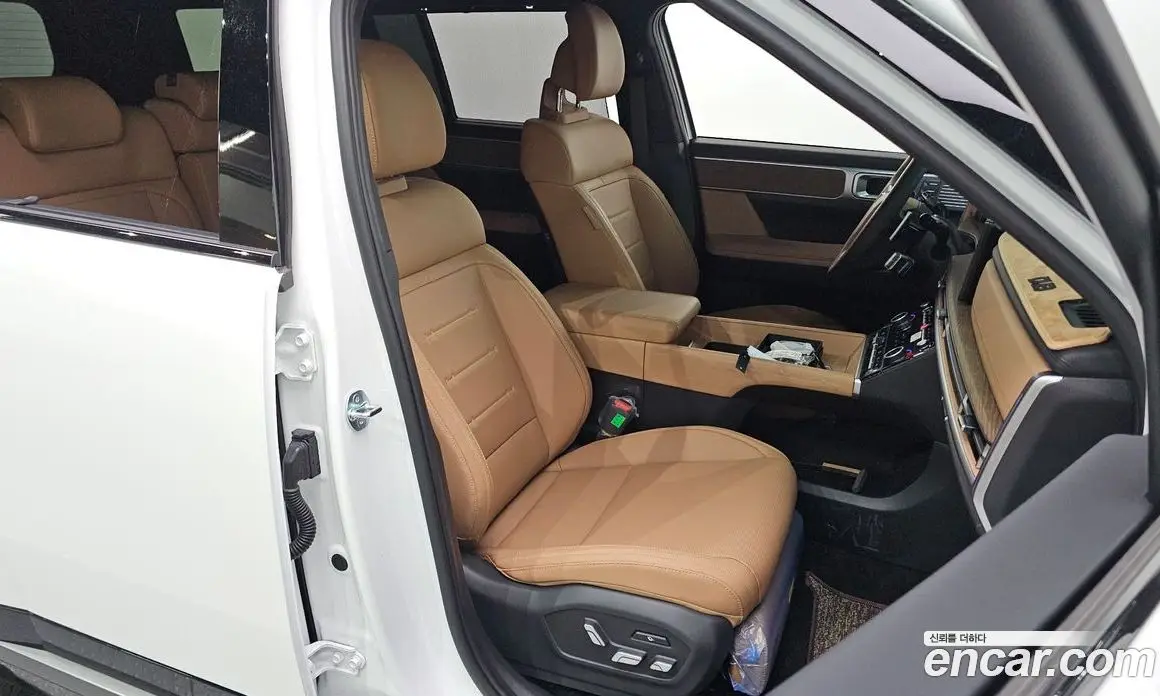 Hyundai Santa Fe 2024 2.5 автомат (гидро), фото 18