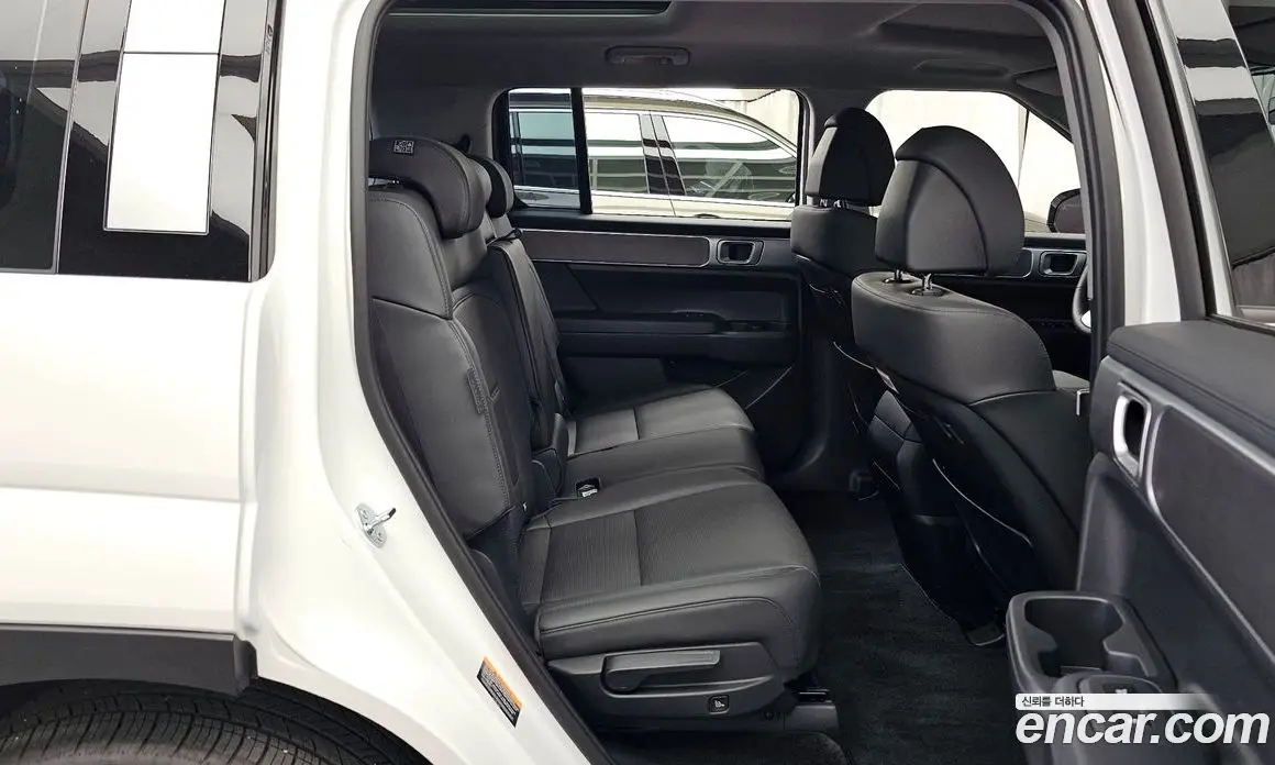 Hyundai Santa Fe 2025 1.6 автомат (гидро), фото 17
