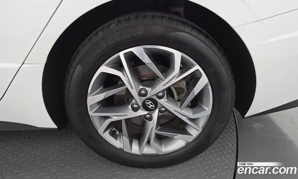 Hyundai Sonata 2019 2.0 автомат (гидро), фото 7 Hyundai Sonata 2019 2.0 автомат (гидро), фото 7