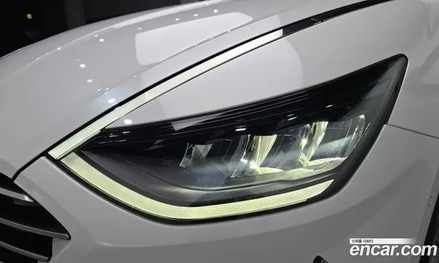 Hyundai Sonata 2019 2.0 автомат (гидро), миниатюра 8 Hyundai Sonata 2019 2.0 автомат (гидро), миниатюра 8
