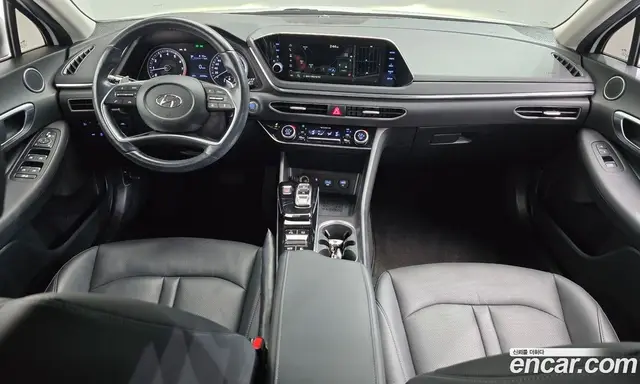 Hyundai Sonata 2019 2.0 автомат (гидро), миниатюра 10 Hyundai Sonata 2019 2.0 автомат (гидро), миниатюра 10