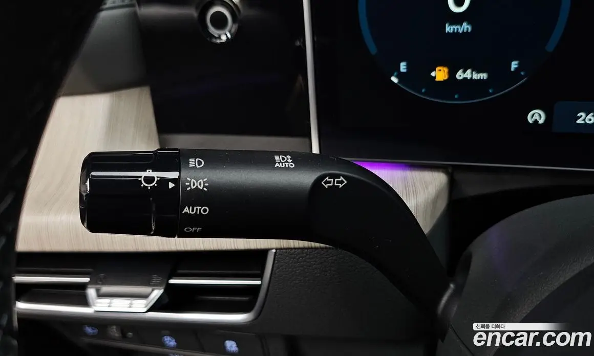 Hyundai Sonata 2023 1.6 автомат (гидро), фото 31
