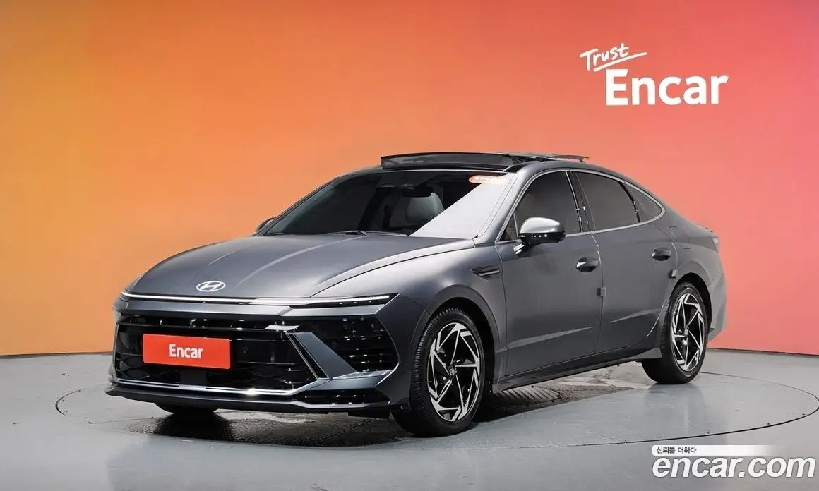 Hyundai Sonata 2023 1.6 автомат (гидро), фото 40