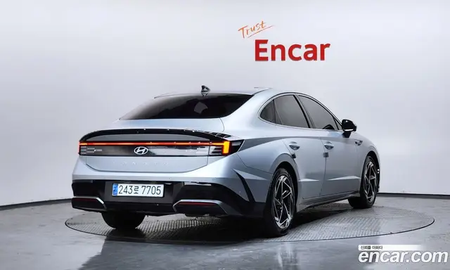 Hyundai Sonata 2023 2.0 автомат (гидро), миниатюра 2 Hyundai Sonata 2023 2.0 автомат (гидро), миниатюра 2