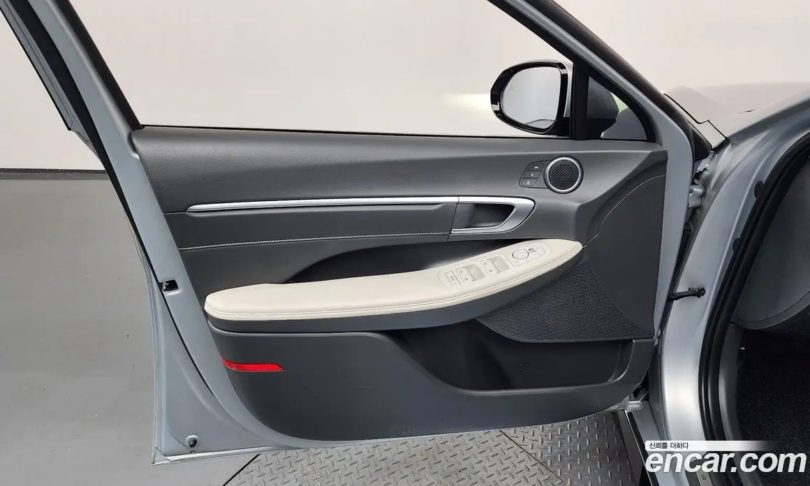 Hyundai Sonata 2023 2.0 автомат (гидро), фото 14 Hyundai Sonata 2023 2.0 автомат (гидро), фото 14