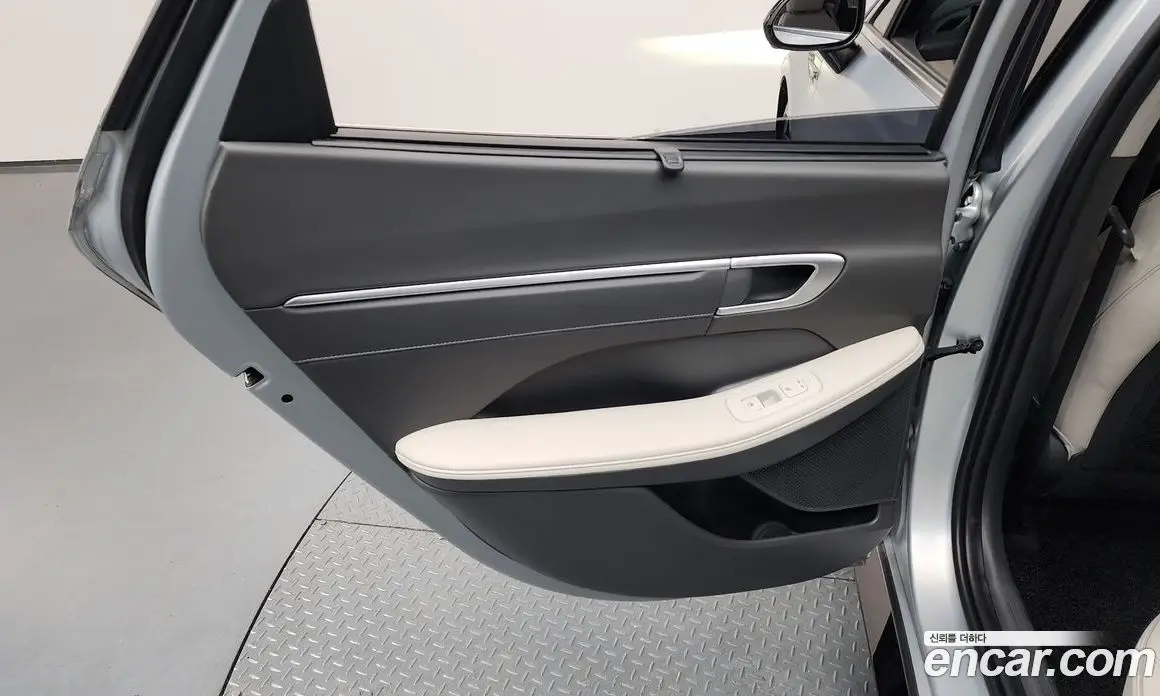 Hyundai Sonata 2023 2.0 автомат (гидро), фото 15 Hyundai Sonata 2023 2.0 автомат (гидро), фото 15