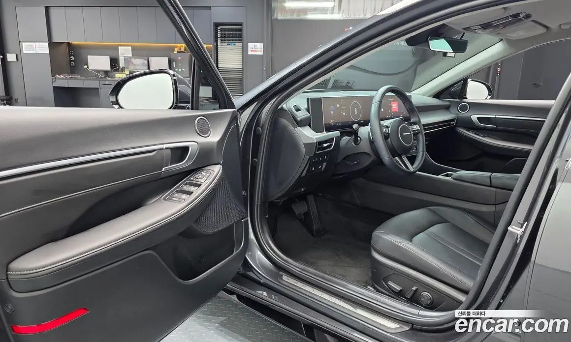 Hyundai Sonata 2024 2.0 автомат (гидро), фото 12 Hyundai Sonata 2024 2.0 автомат (гидро), фото 12