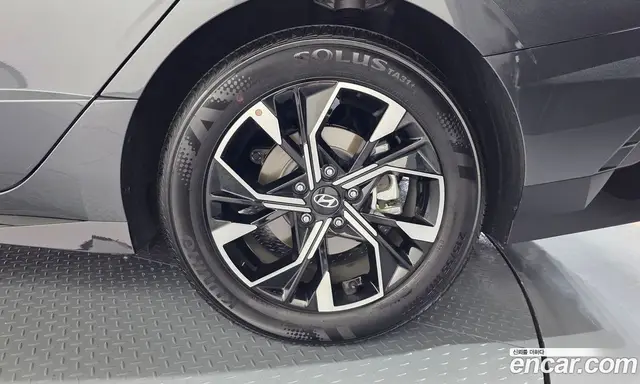 Hyundai Sonata 2024 2.0 автомат (гидро), миниатюра 6 Hyundai Sonata 2024 2.0 автомат (гидро), миниатюра 6