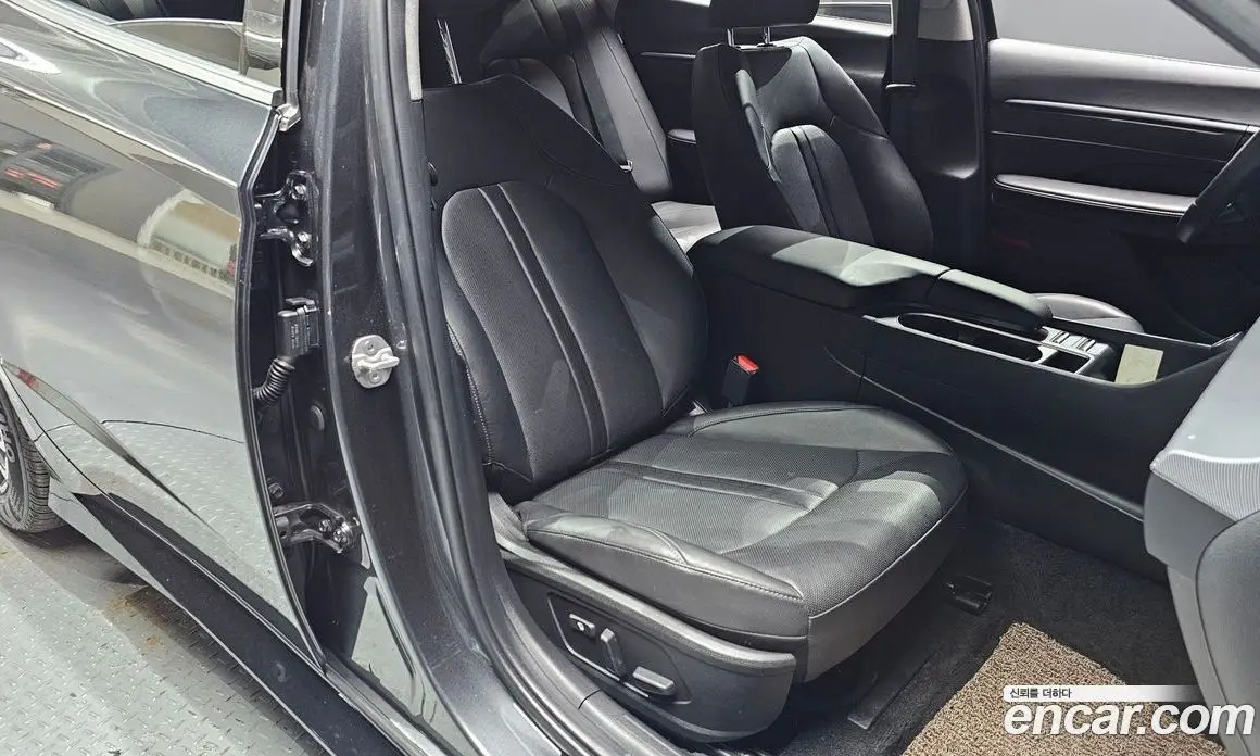 Hyundai Sonata 2024 2.0 автомат (гидро), фото 17 Hyundai Sonata 2024 2.0 автомат (гидро), фото 17
