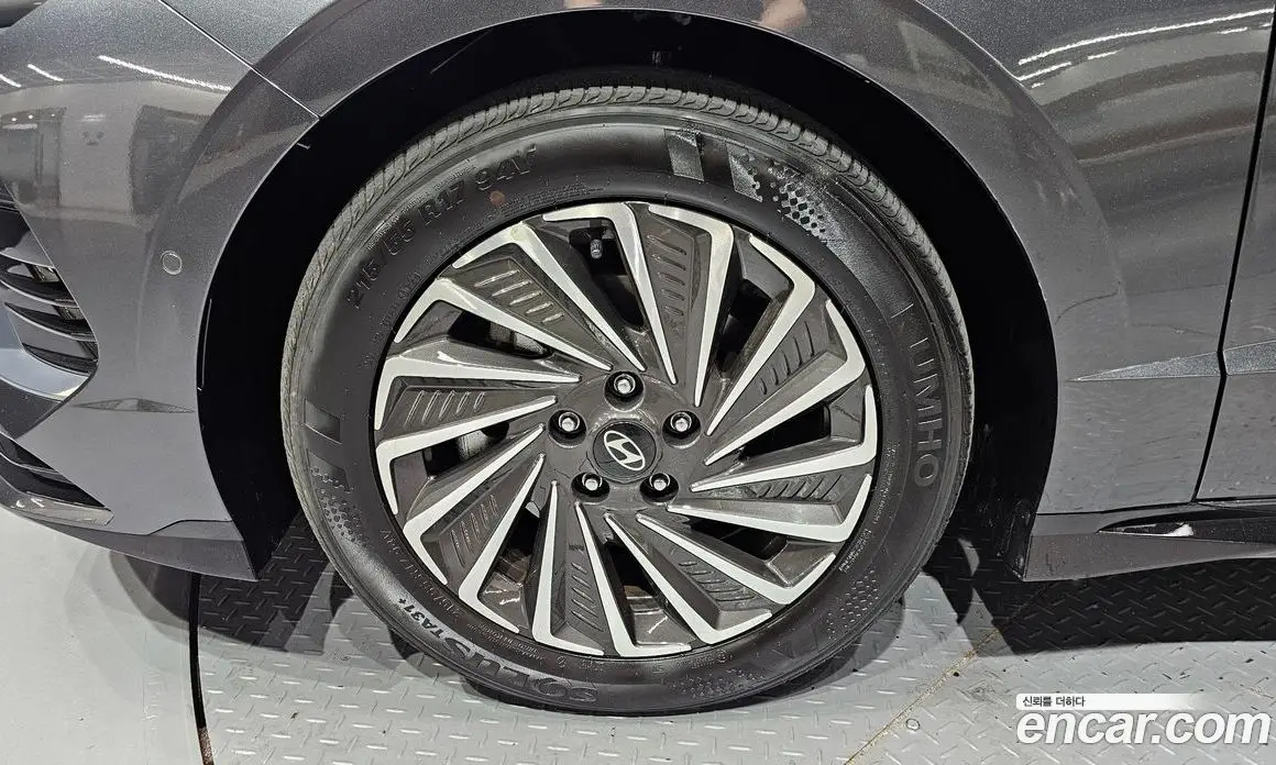 Hyundai Sonata 2024 2.0 автомат (гидро), фото 5 Hyundai Sonata 2024 2.0 автомат (гидро), фото 5