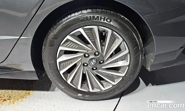 Hyundai Sonata 2024 2.0 автомат (гидро), миниатюра 7 Hyundai Sonata 2024 2.0 автомат (гидро), миниатюра 7