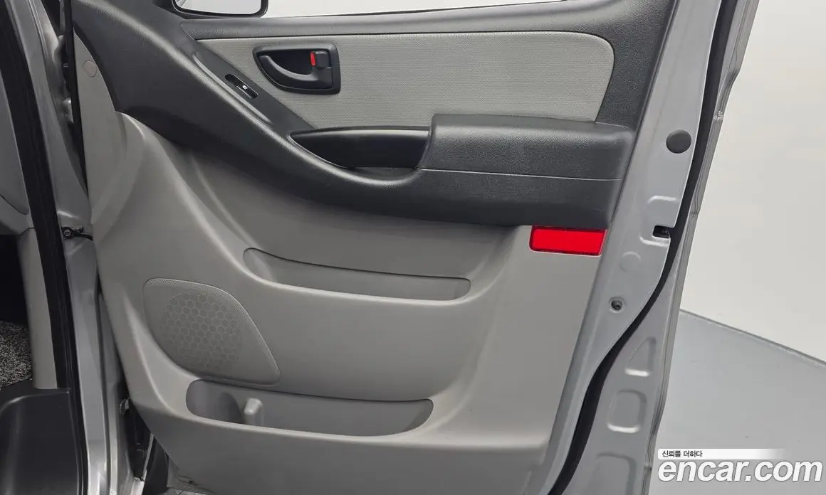 Hyundai Starex 2018 2.5 автомат (гидро), фото 15 Hyundai Starex 2018 2.5 автомат (гидро), фото 15