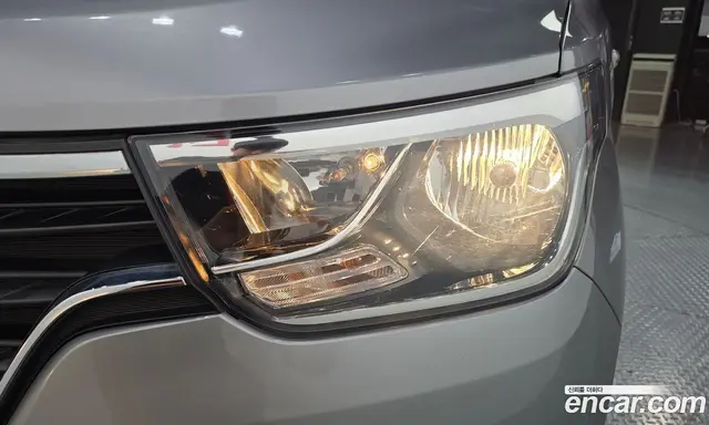 Hyundai Starex 2018 2.5 автомат (гидро), миниатюра 8 Hyundai Starex 2018 2.5 автомат (гидро), миниатюра 8