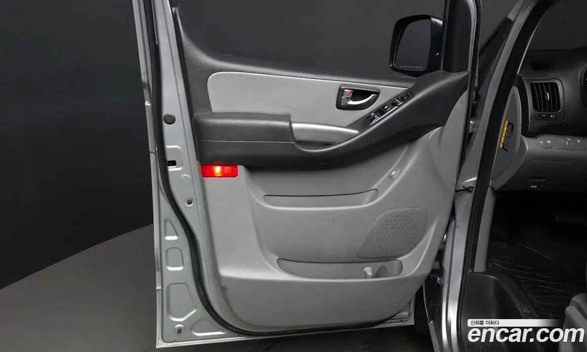 Hyundai Starex 2021 2.5 автомат (гидро), фото 14 Hyundai Starex 2021 2.5 автомат (гидро), фото 14