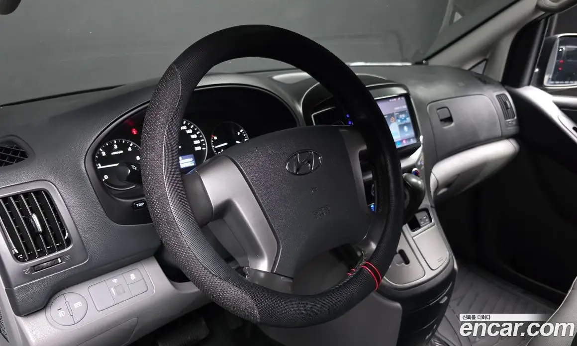 Hyundai Starex 2021 2.5 автомат (гидро), фото 17 Hyundai Starex 2021 2.5 автомат (гидро), фото 17