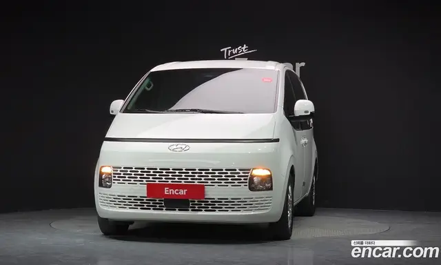 Hyundai Staria 2023 2.2 автомат (гидро), миниатюра 3 Hyundai Staria 2023 2.2 автомат (гидро), миниатюра 3