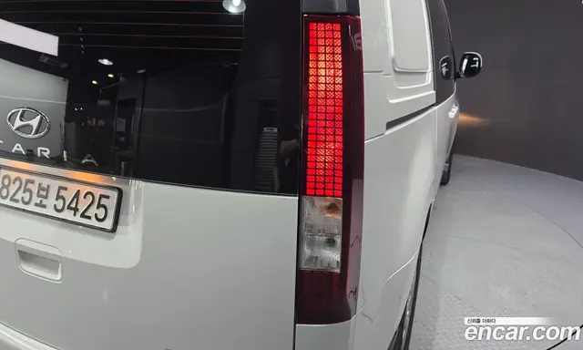 Hyundai Staria 2023 2.2 автомат (гидро), миниатюра 9 Hyundai Staria 2023 2.2 автомат (гидро), миниатюра 9