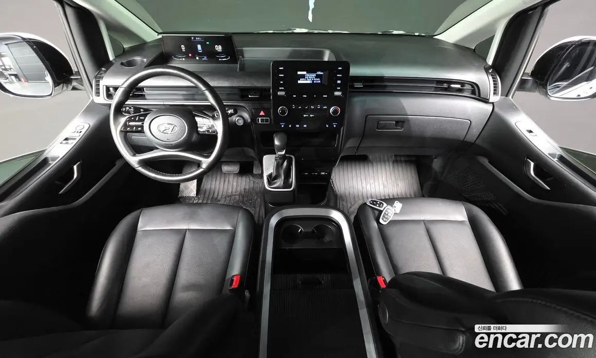 Hyundai Staria 2023 2.2 автомат (гидро), фото 10 Hyundai Staria 2023 2.2 автомат (гидро), фото 10