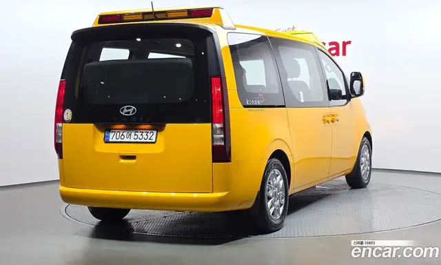 Hyundai Staria 2024 3.5 автомат (гидро), миниатюра 2 Hyundai Staria 2024 3.5 автомат (гидро), миниатюра 2