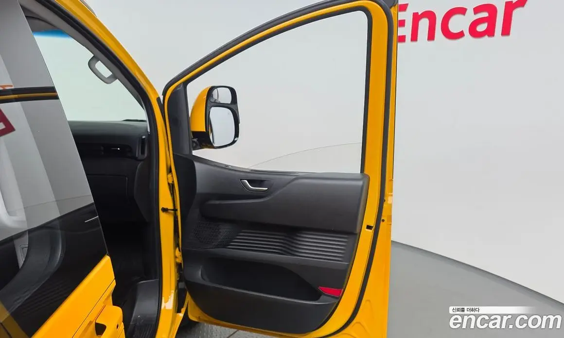 Hyundai Staria 2024 3.5 автомат (гидро), фото 15 Hyundai Staria 2024 3.5 автомат (гидро), фото 15