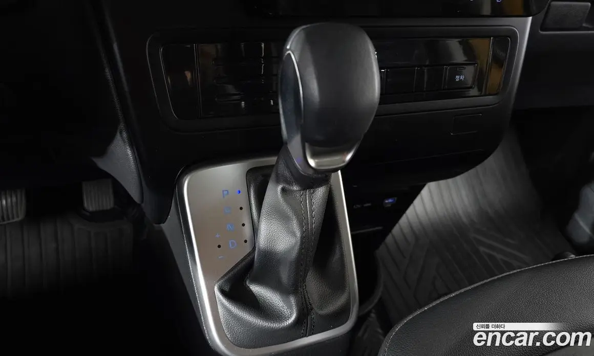 Hyundai Staria 2024 3.5 автомат (гидро), фото 9 Hyundai Staria 2024 3.5 автомат (гидро), фото 9
